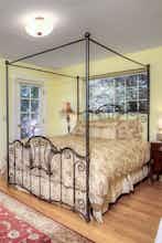 Hotel The Pink Mansion photo 2