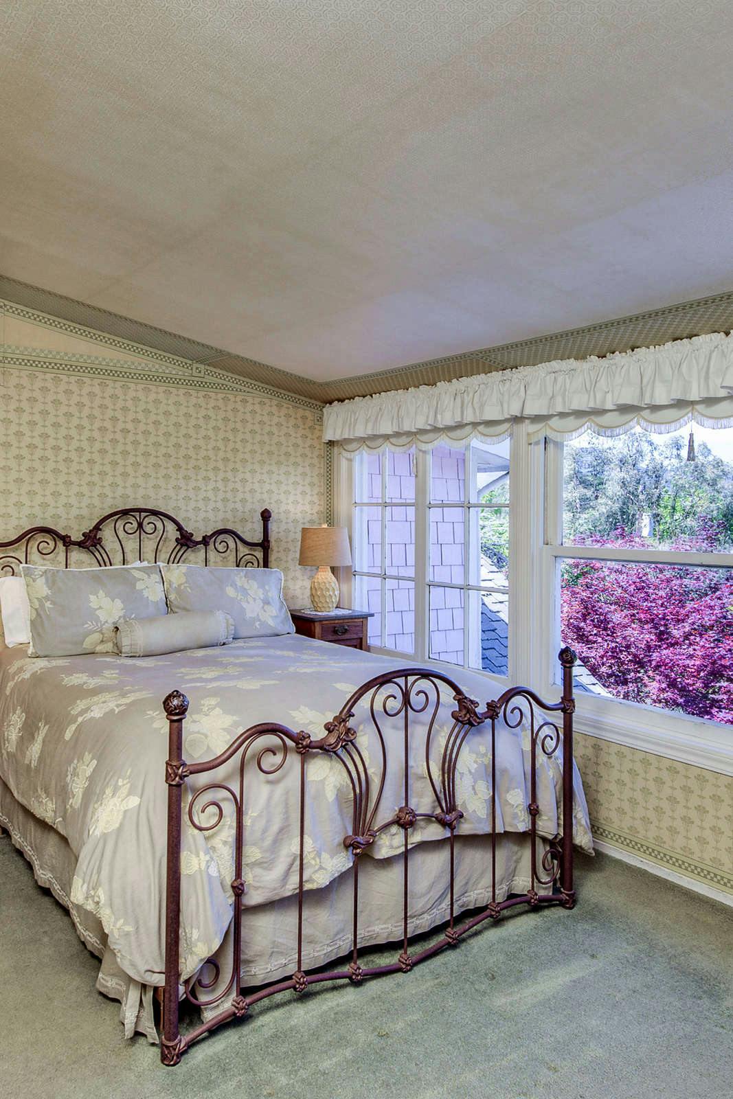 Hotel The Pink Mansion photo 3