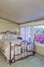 Hotel The Pink Mansion photo 3