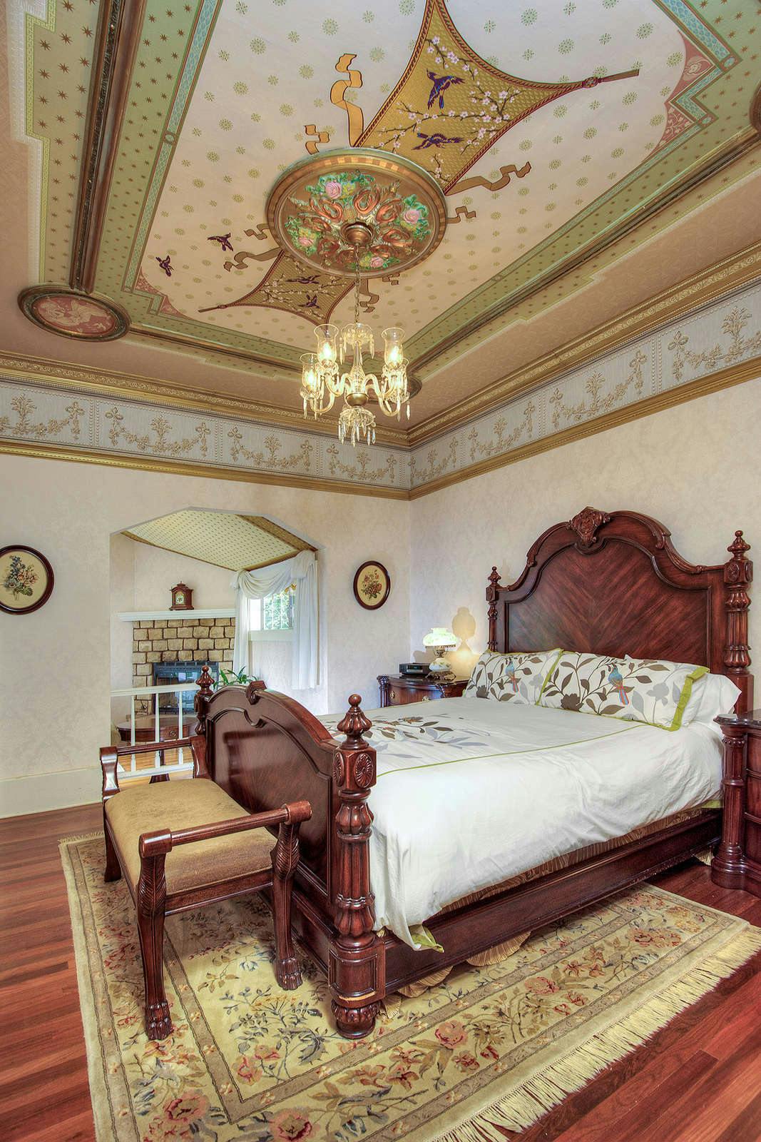 Hotel The Pink Mansion photo 4