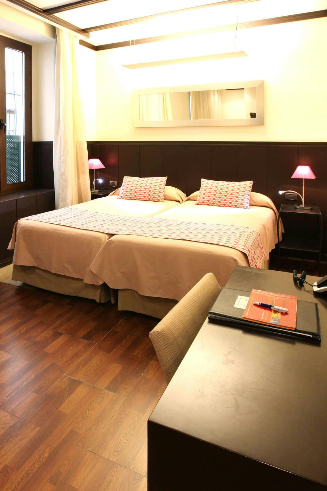 Hotel Alminar photo 3