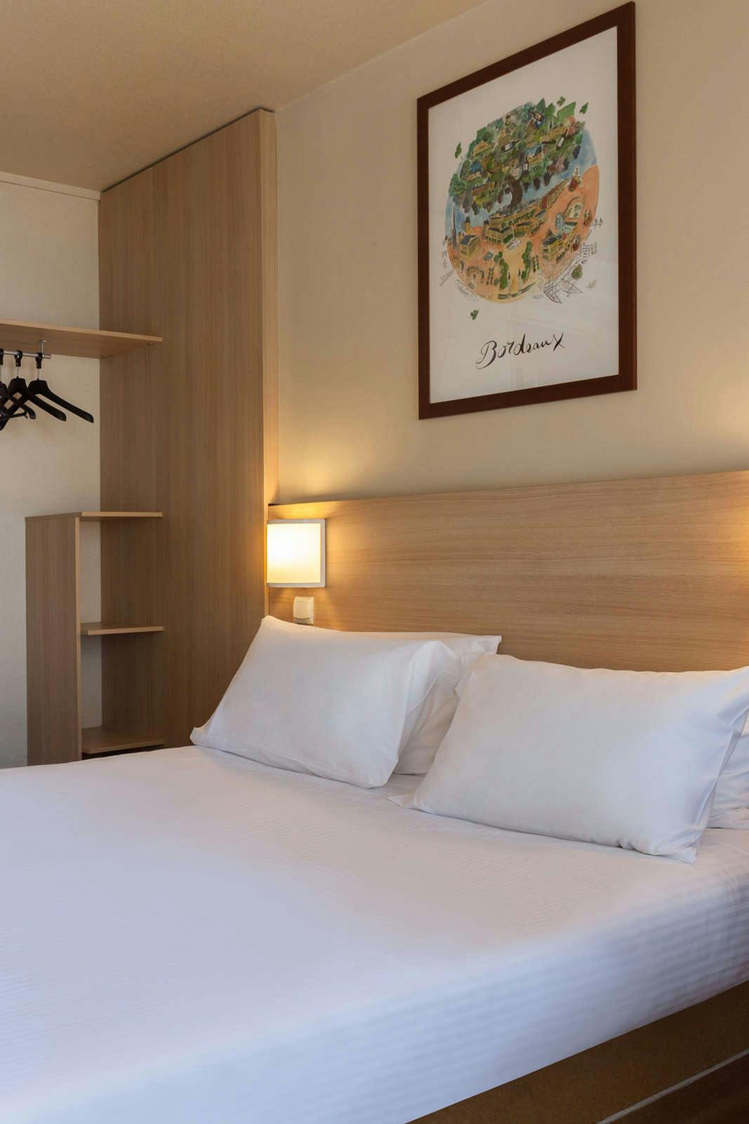 Hotel The Originals Access, Hotel Bordeaux Aeroport photo 2