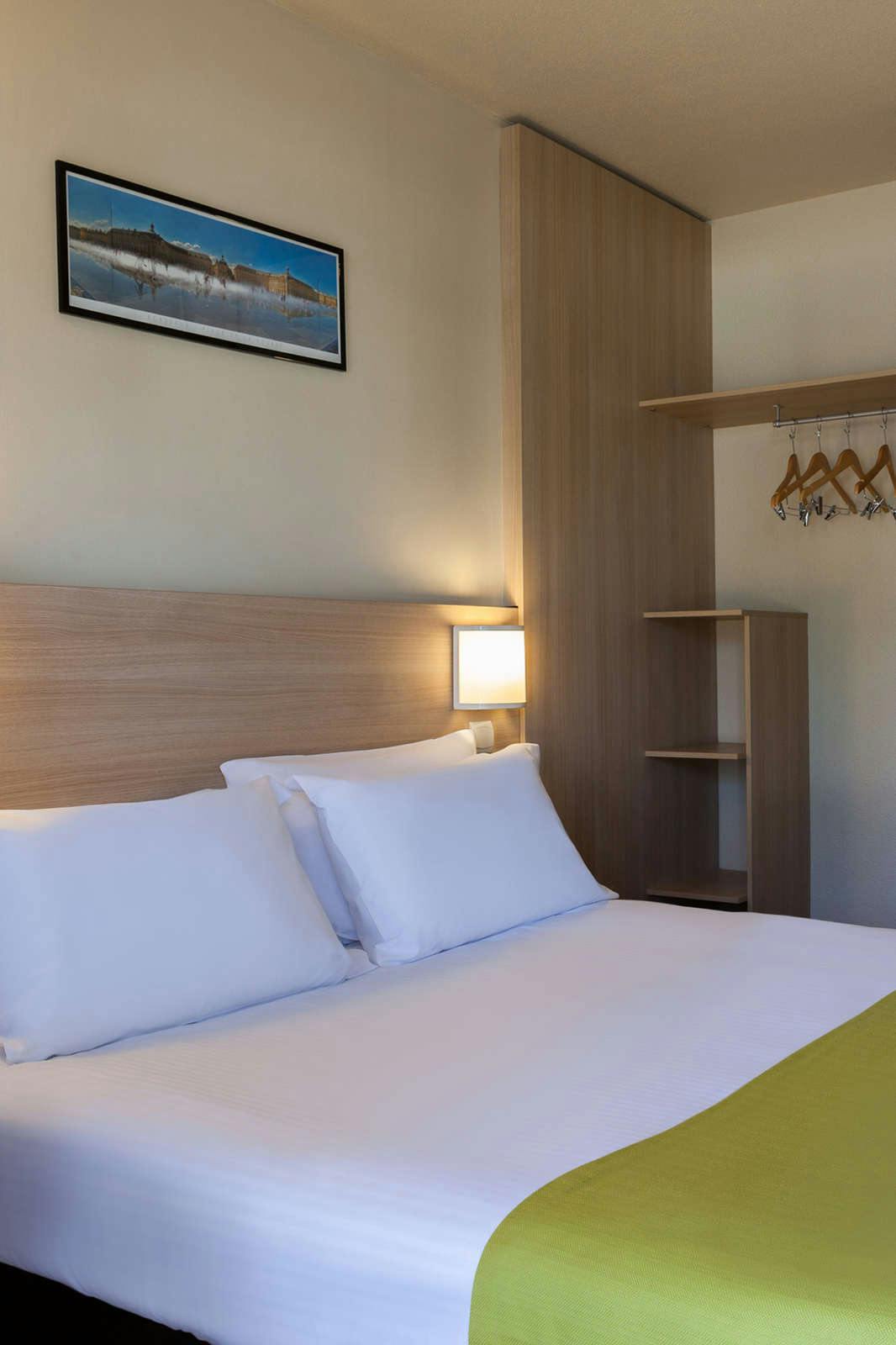 Hotel The Originals Access, Hotel Bordeaux Aeroport photo 1