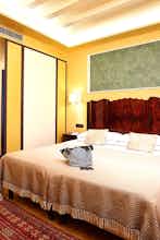 Hotel Hotel Saturnia & International photo 1
