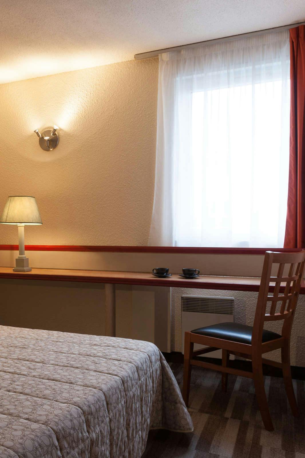 Hotel The Originals City, Hotel Le Forum, Strasbourg Nord photo 4