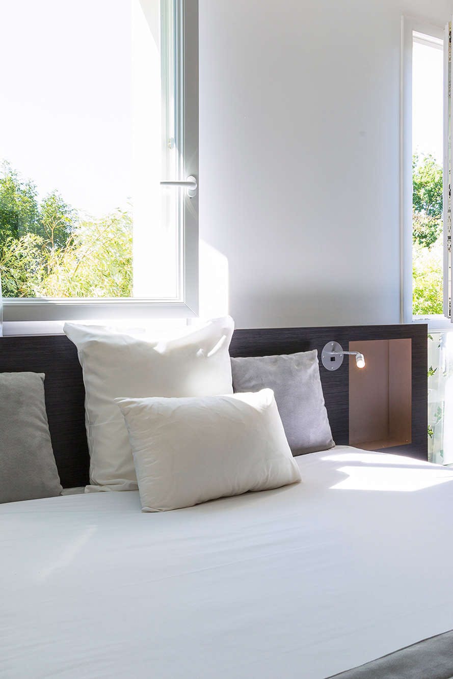 Hotel Hotel The Originals Nantes Sud Saint James photo 2