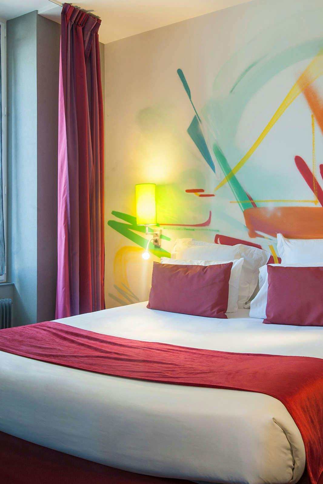 Hotel The Originals Boutique, Hôtel de l'Univers, Montluçon photo 1