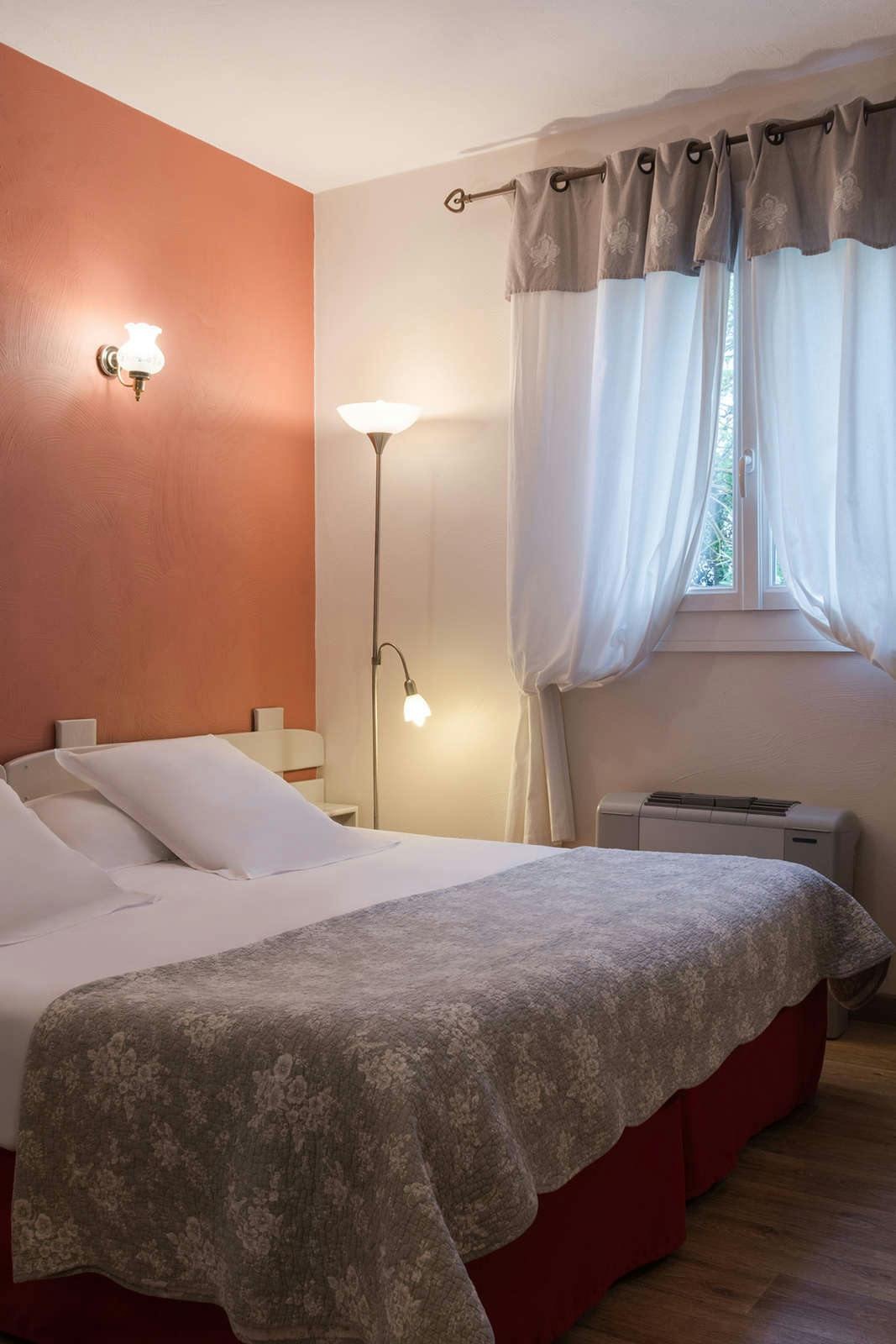 Hotel The Originals City,Hotel du Parc, Avignon Est photo 2