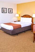 Hotel Americas Best Value Inn Plattsburgh photo 1