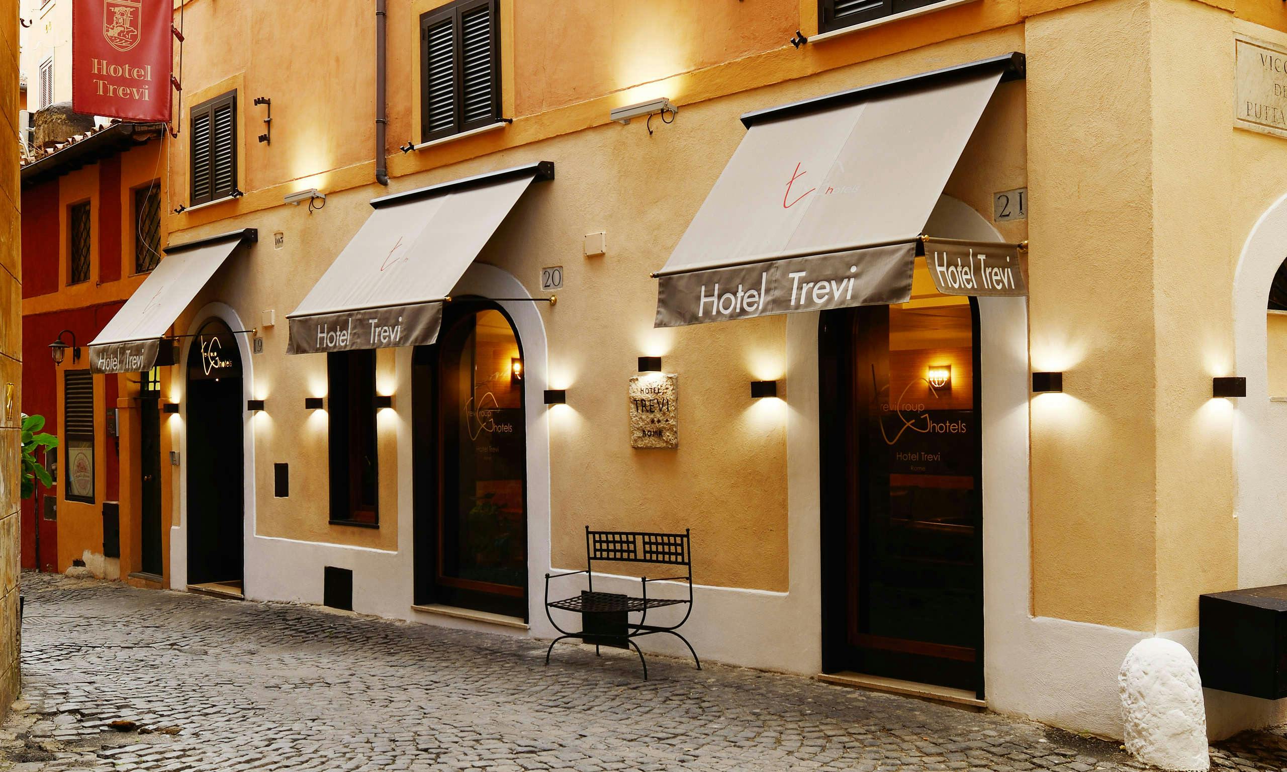 Hotel Trevi