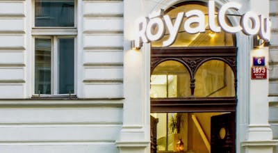 Royal Court Apartments