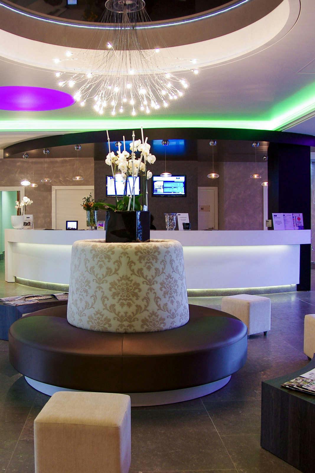 Hotel Kyriad Prestige Lyon Est - Saint Priest Eurexpo Hotel and Spa photo 3