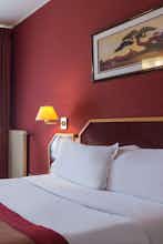 Hotel The Originals City, Hotel Paix Republique, Paris photo 5