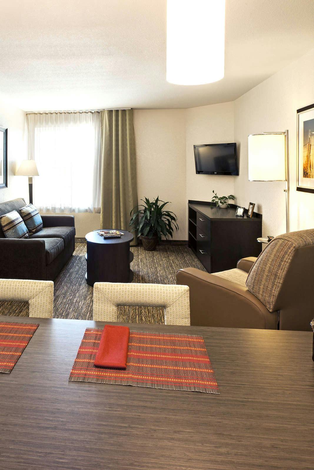 Hotel Candlewood Suites Harlingen photo 3