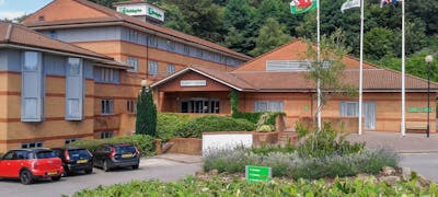 Holiday Inn Cardiff North M4, Jct.32