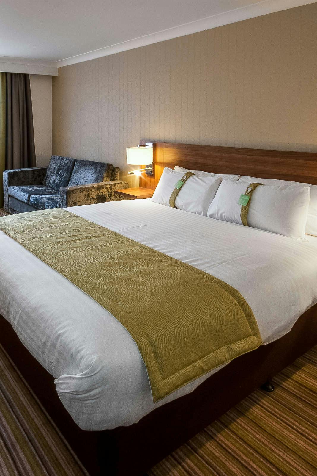 Hotel Holiday Inn Cardiff North M4, Jct.32 photo 2