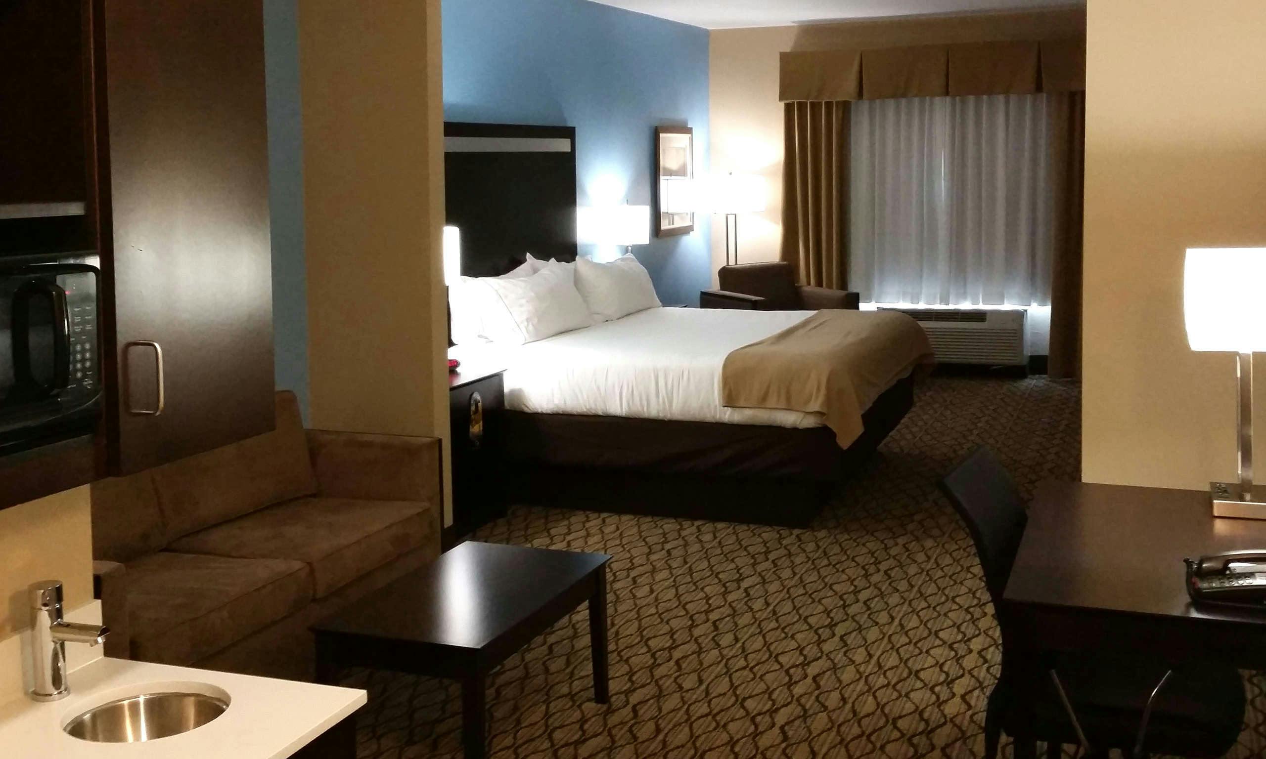 Holiday Inn Express & Suites Atascocita Humble Kingwood