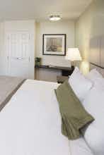 Hotel Candlewood Suites Midland SW photo 2