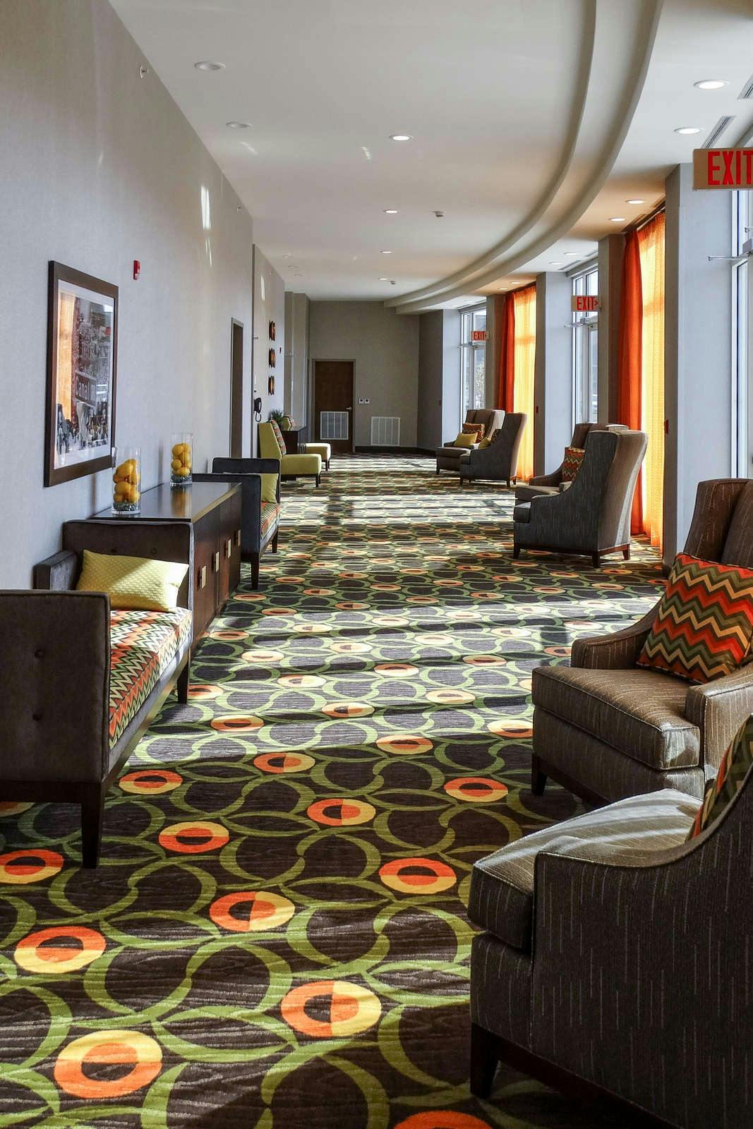 Hotel Holiday Inn Covington photo 1