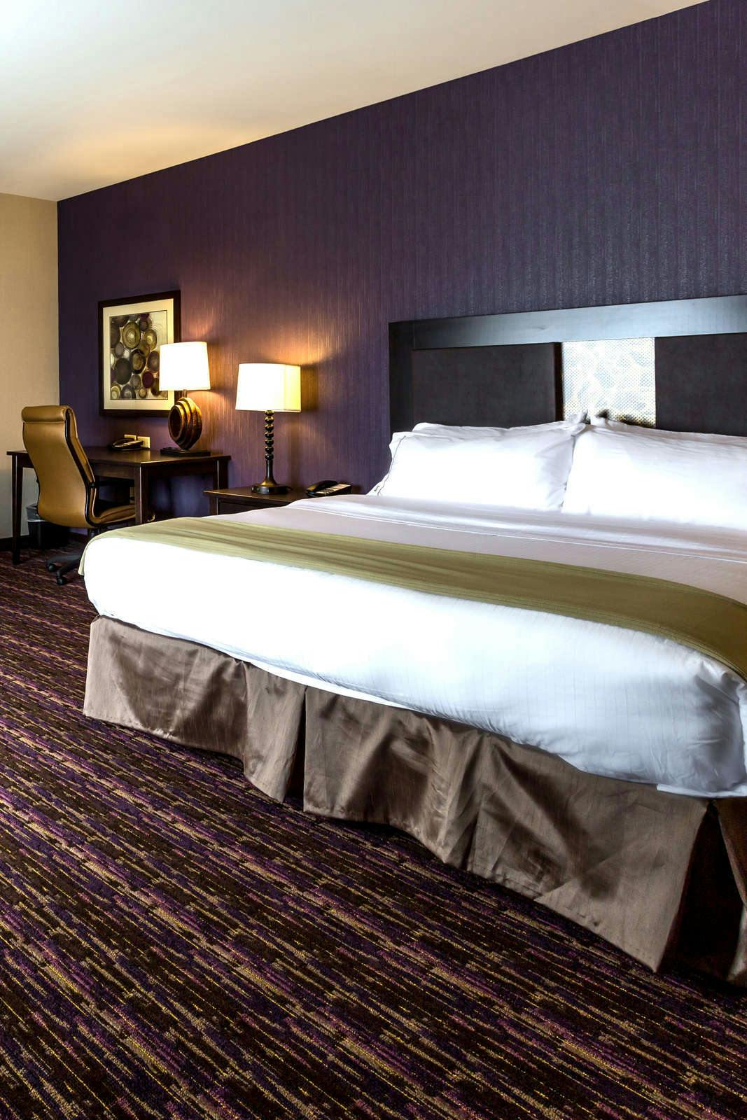 Hotel Holiday Inn Express & Suites Billings West photo 2