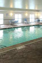 Hotel Holiday Inn Express & Suites Butler photo 1
