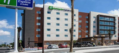 Holiday Inn Express & Suites Celaya