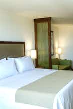 Hotel Holiday Inn Express & Suites Celaya photo 3