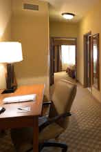 Hotel Holiday Inn Express & Suites Chicago West Roselle photo 5