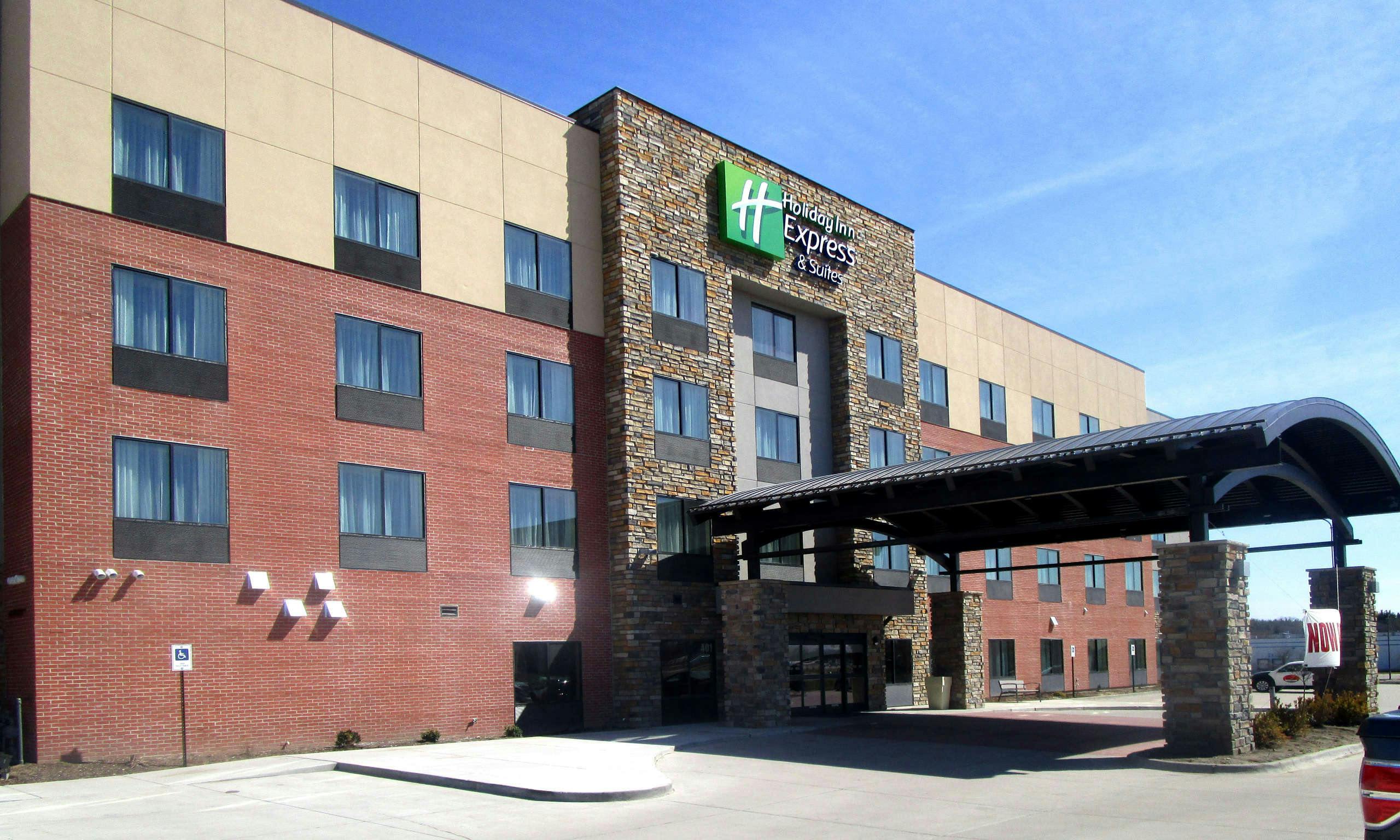 Holiday Inn Express & Suites Davenport