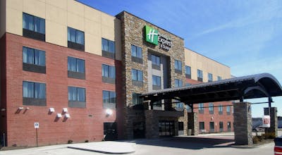 Holiday Inn Express & Suites Davenport