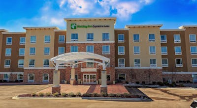 Holiday Inn Express & Suites Ann Arbor West