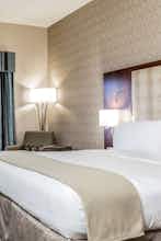 Hotel Holiday Inn Express & Suites Eureka photo 3