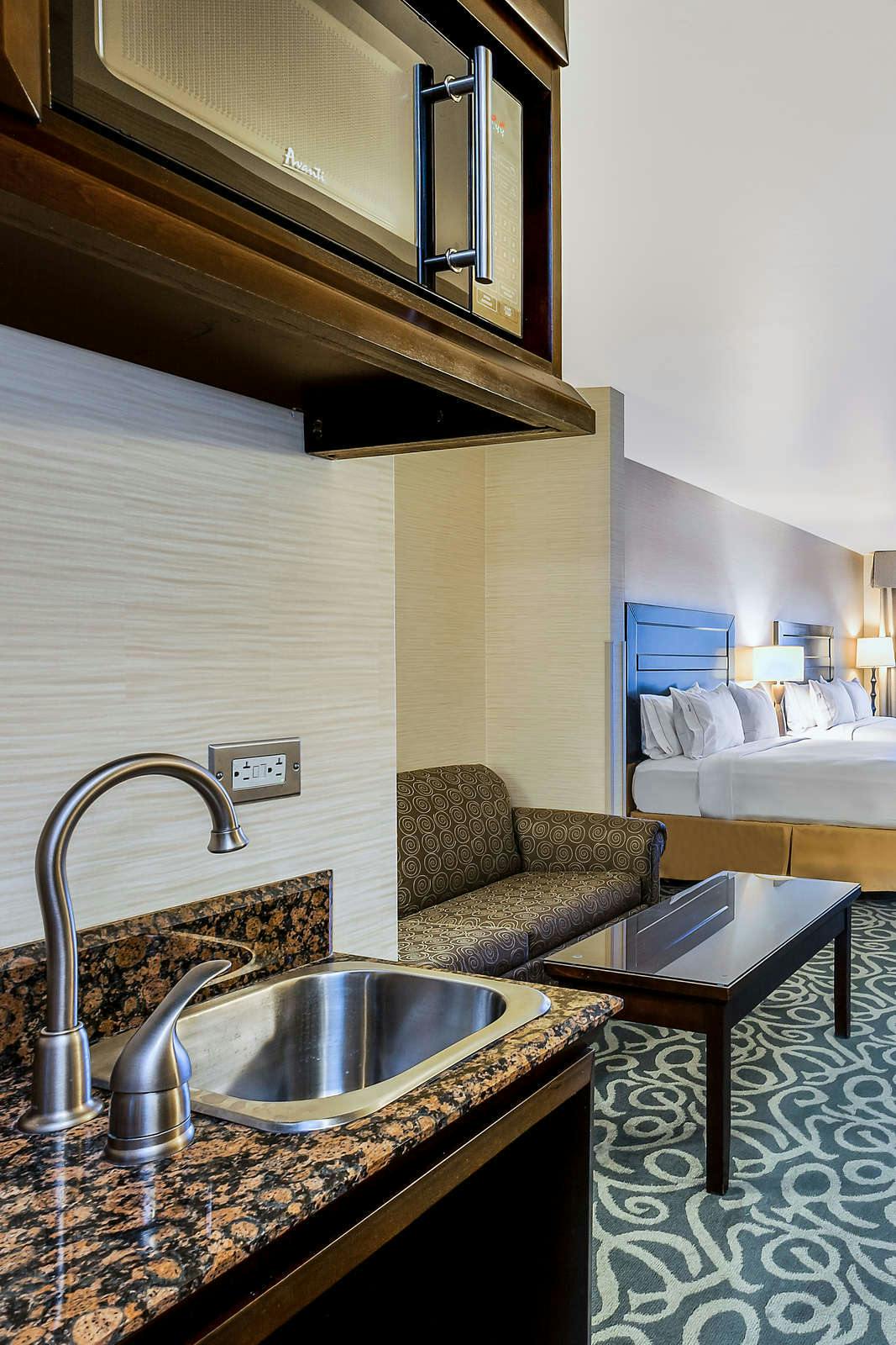 Hotel Holiday Inn Express & Suites Atascadero photo 4