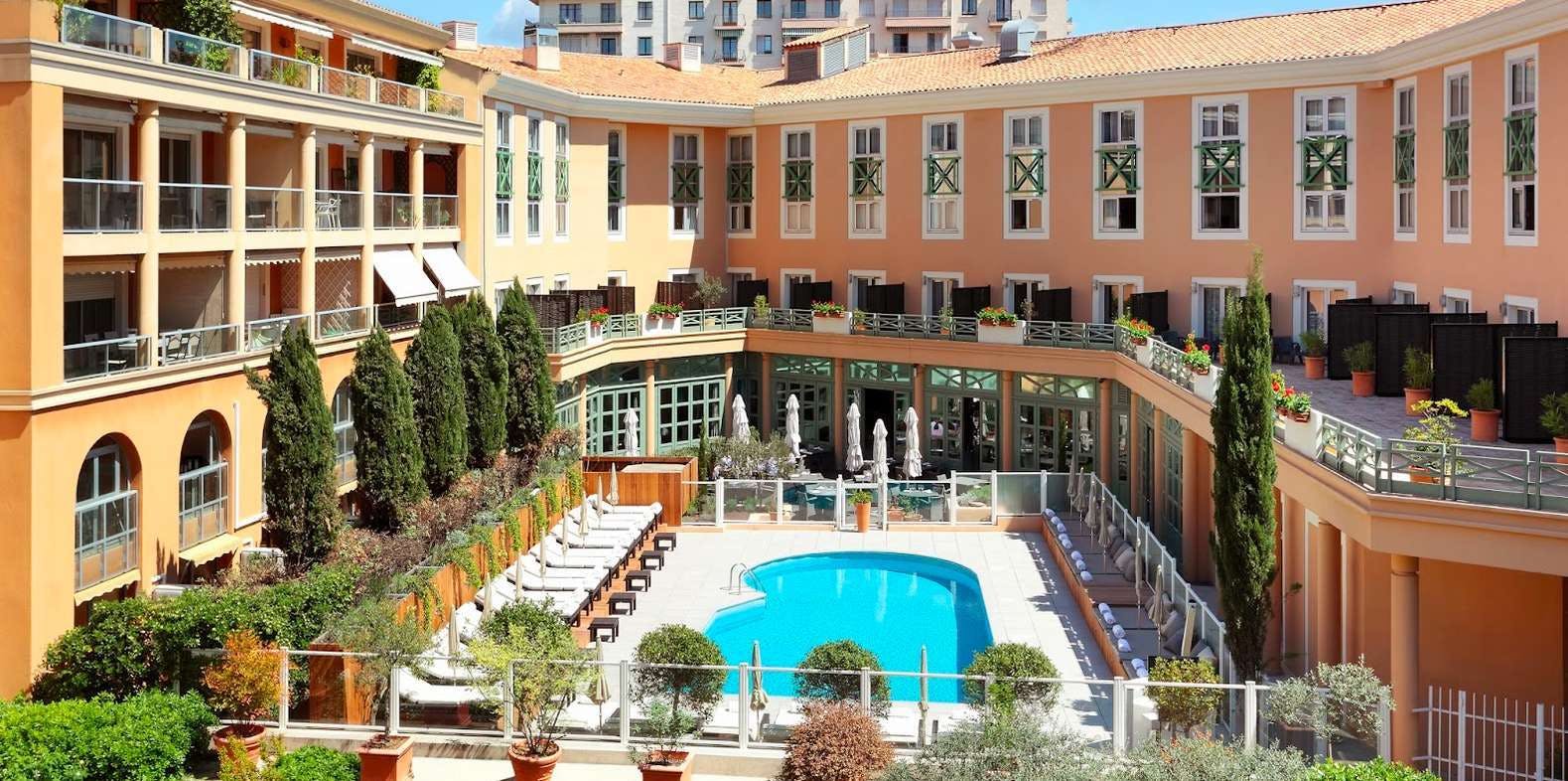 Grand Hôtel du Roi René MGallery Collection