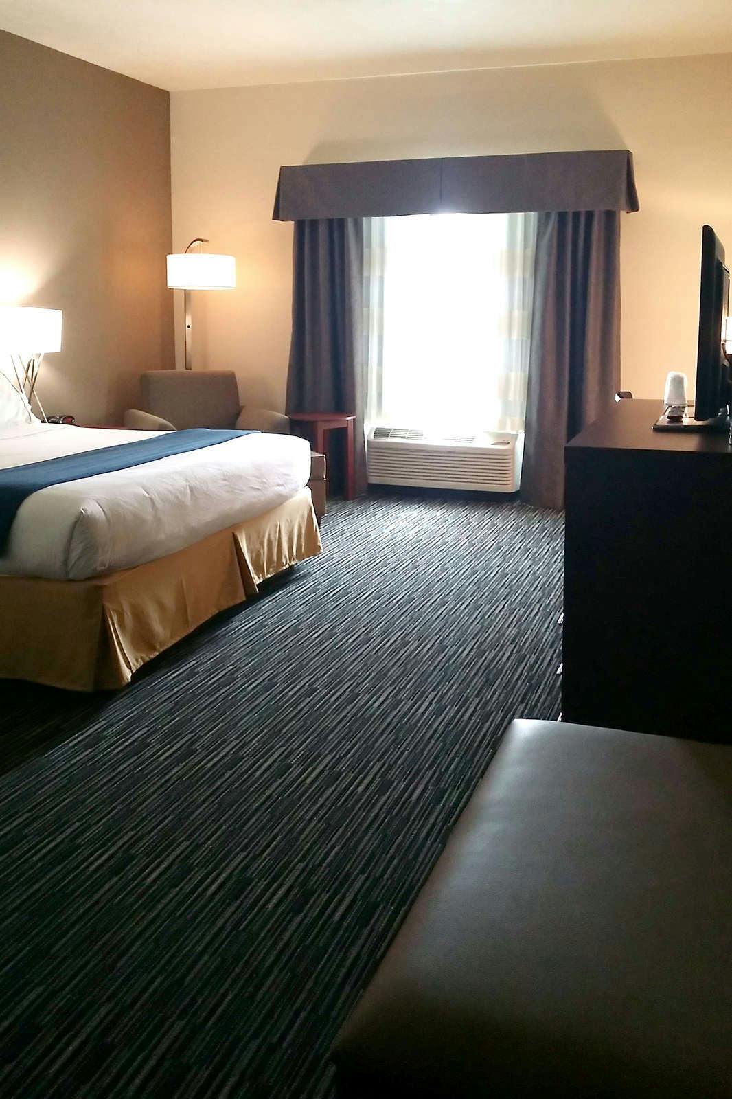 Hotel Holiday Inn Express & Suites York photo 3