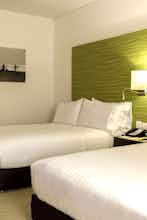 Hotel Holiday Inn Express Cartagena Bocagrande photo 4