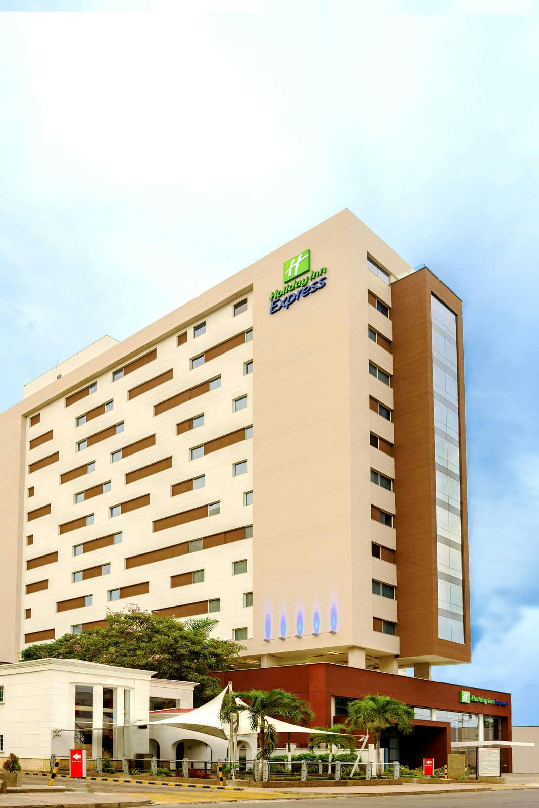 Hotel Holiday Inn Express Cartagena Bocagrande photo 1