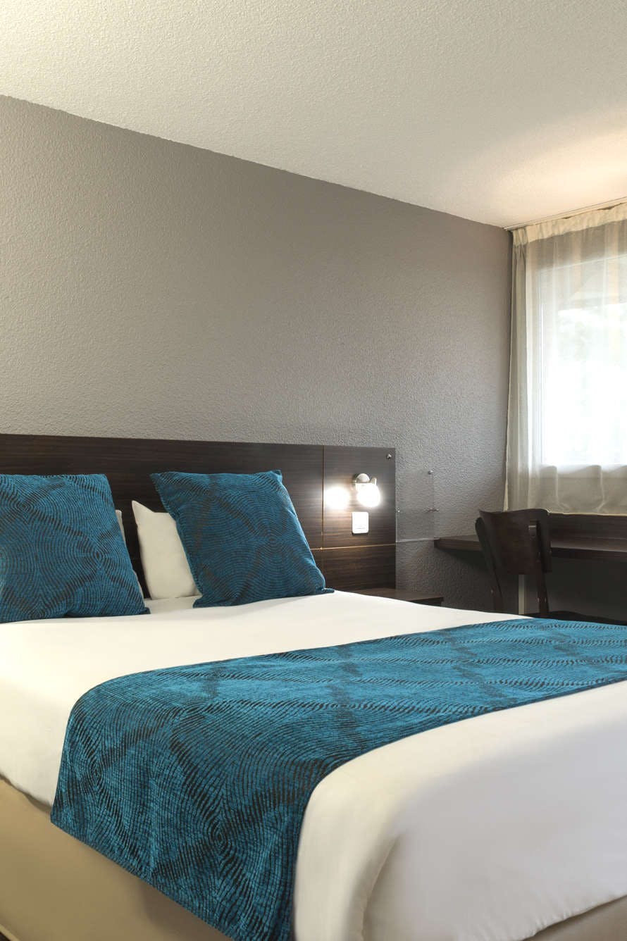 Hotel The Originals City,Hotel Amarys, Biarritz Aeroport photo 3