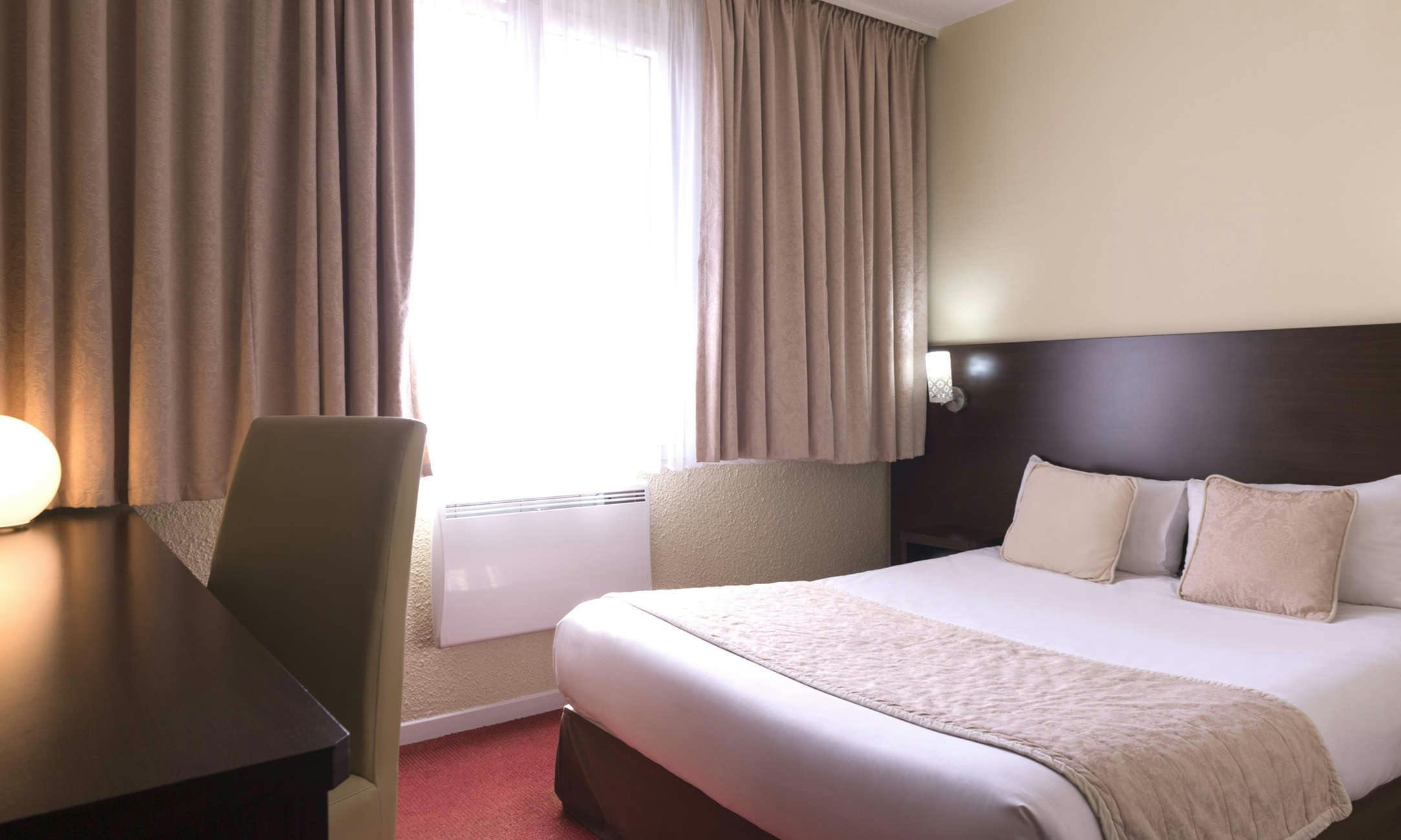 Hotel The Originals Paris Sud Orly-Draveil