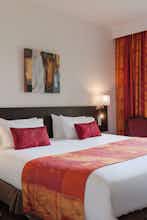 Hotel Hotel The Originals Rouen Nord La Berteliere photo 2