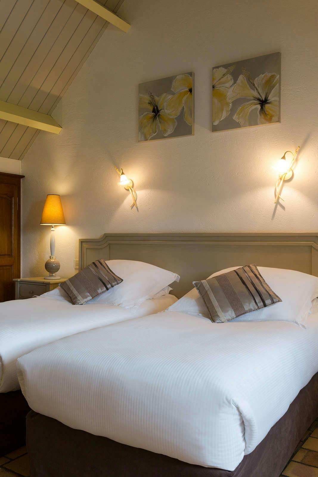 Hotel L'Oree des Chênes, The Originals Relais photo 3