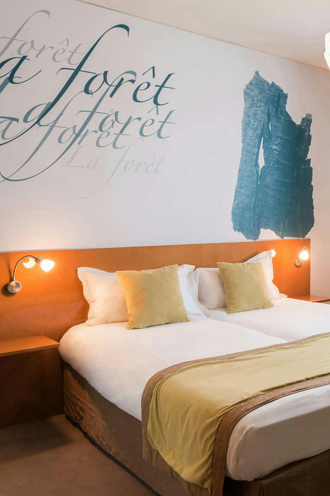 Hotel The Originals Boutique,Hotelo Gayot, Bagnoles-de-l'Orne photo 4