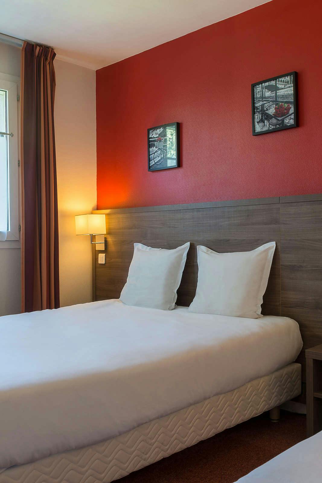 Hotel The Originals Boutique, ParcHotel, Orleans Sud photo 2