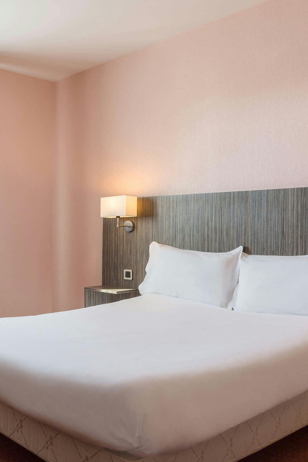 Hotel The Originals Boutique, ParcHotel, Orleans Sud photo 3