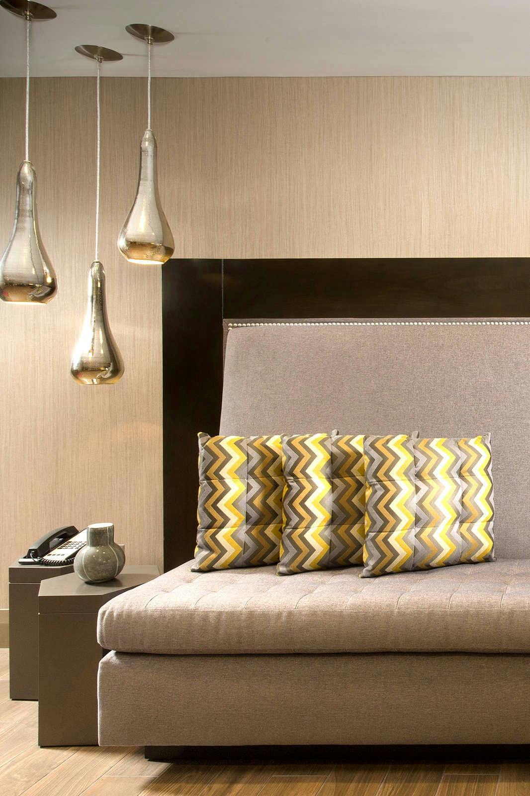 Hotel Holiday Inn Express Boston North Woburn photo 1