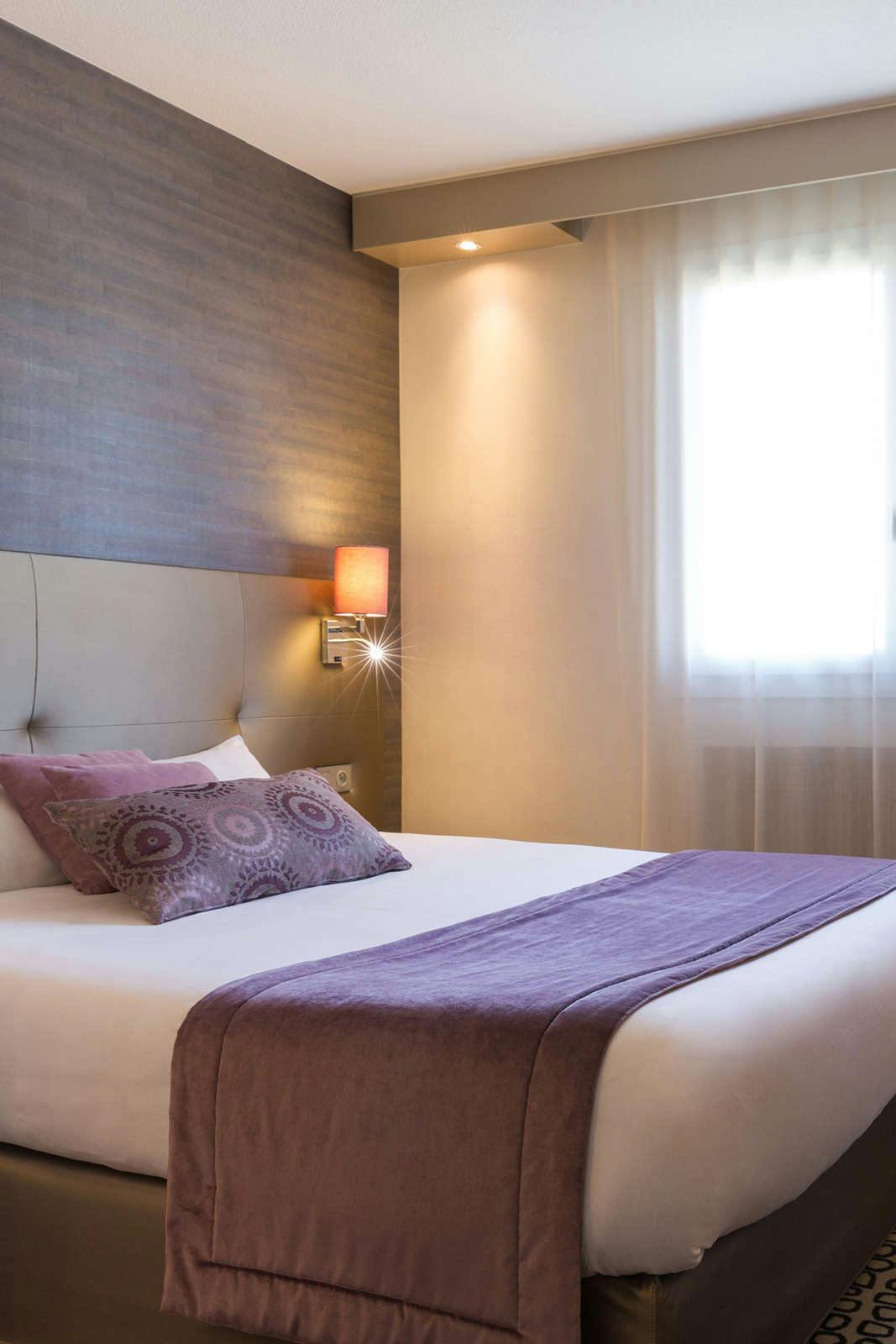 Hotel The Originals City, Hotel Rey du Mont Sion, Saint-Julien-en-Genevois Sud photo 3