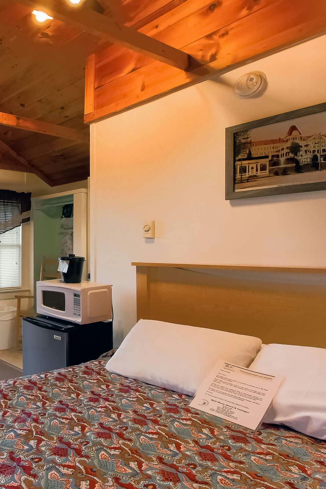 Hotel Half Moon Motel & Cottages photo 3