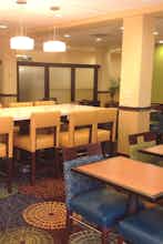 Hotel Holiday Inn Express & Suites Jacksonville SE Med Center Area photo 5