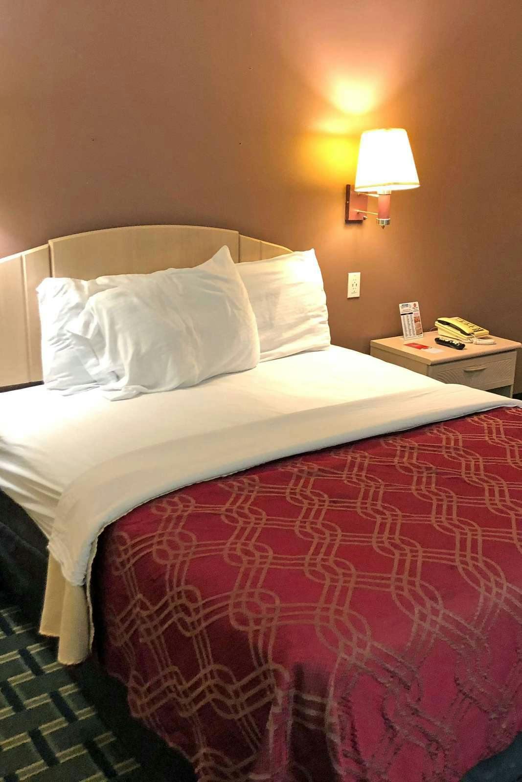 Hotel Americas Best Value Inn Beatrice photo 1