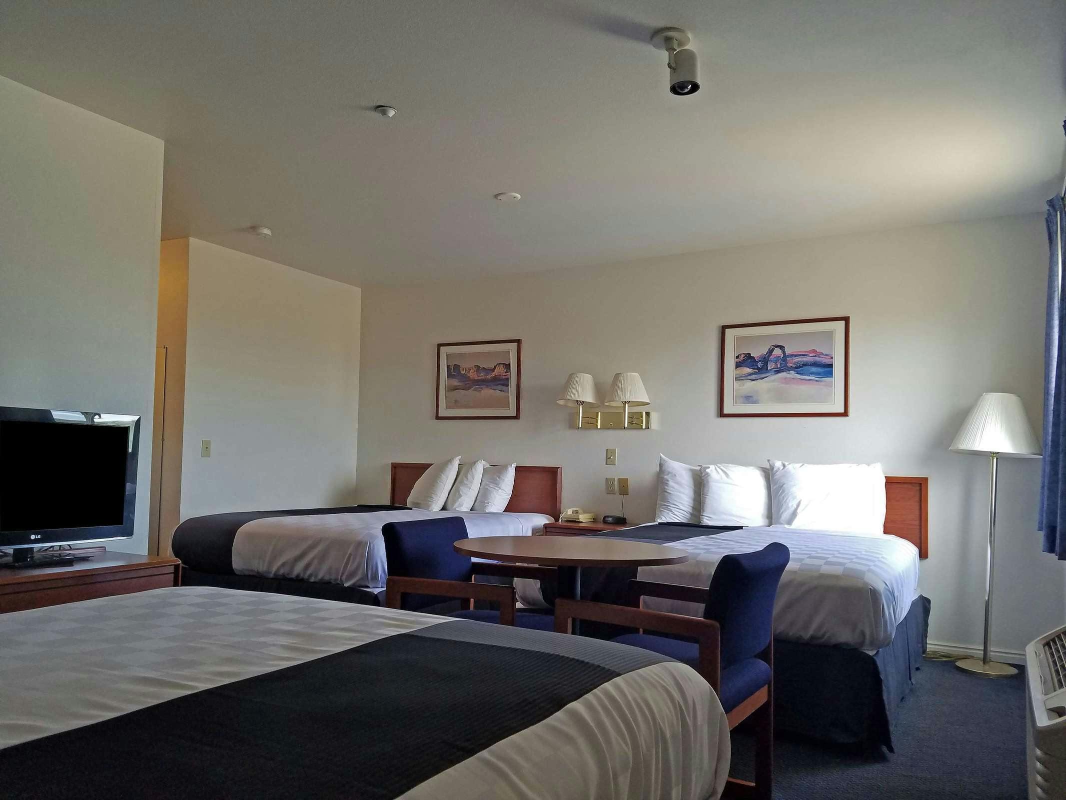 Hotel Americas Best Value Inn Green River photo 1